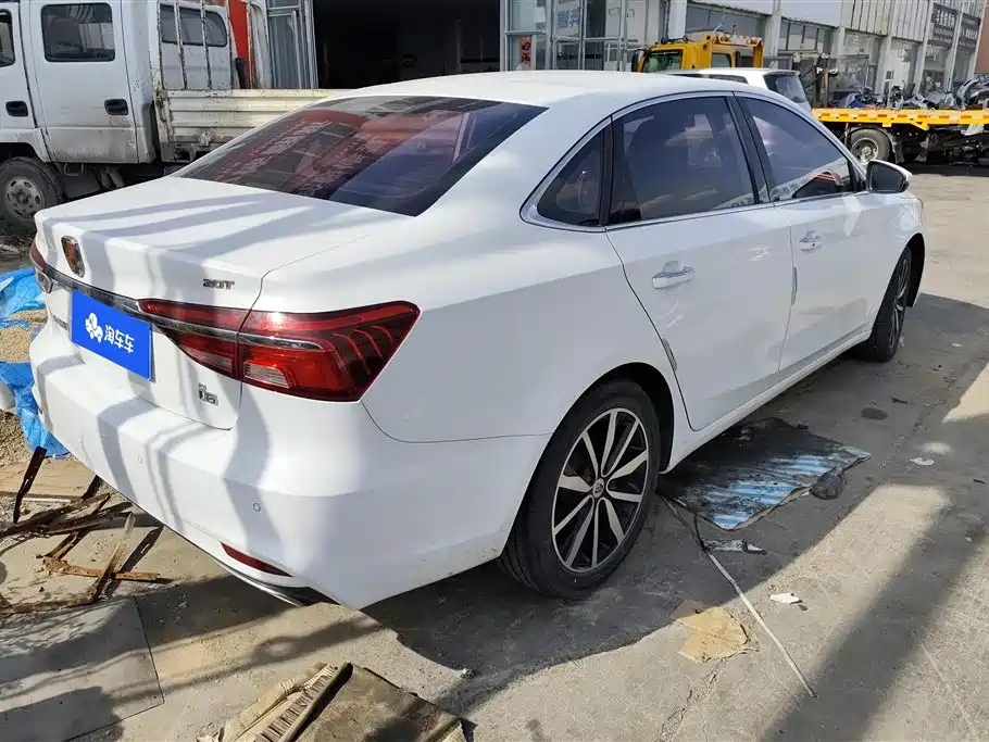 Roewe i6 Classic 2019 — фото 3