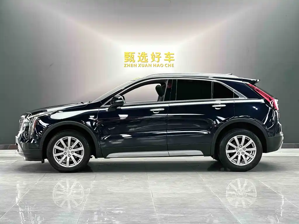 Cadillac XT4 2020 — фото 13