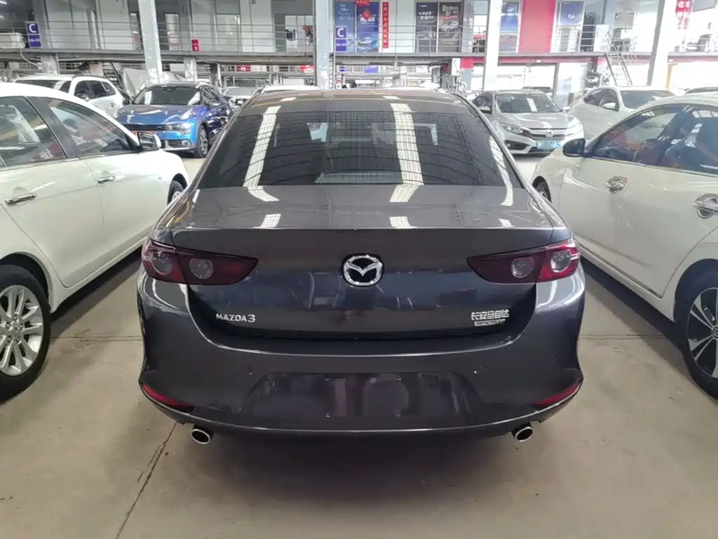 Mazda 3 Angkesela 2022
