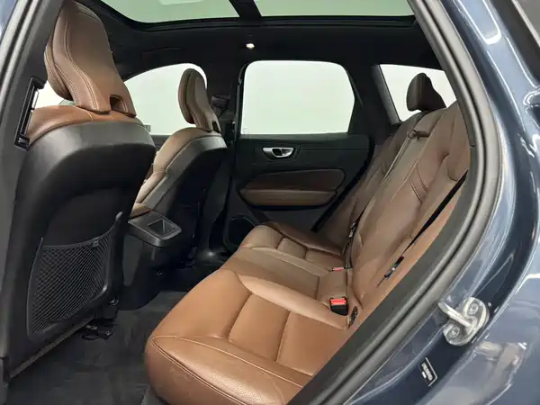 Volvo XC60 2023