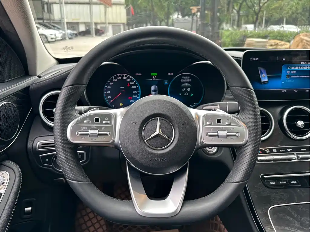 Mercedes-Benz C-Class 2020 — фото 11