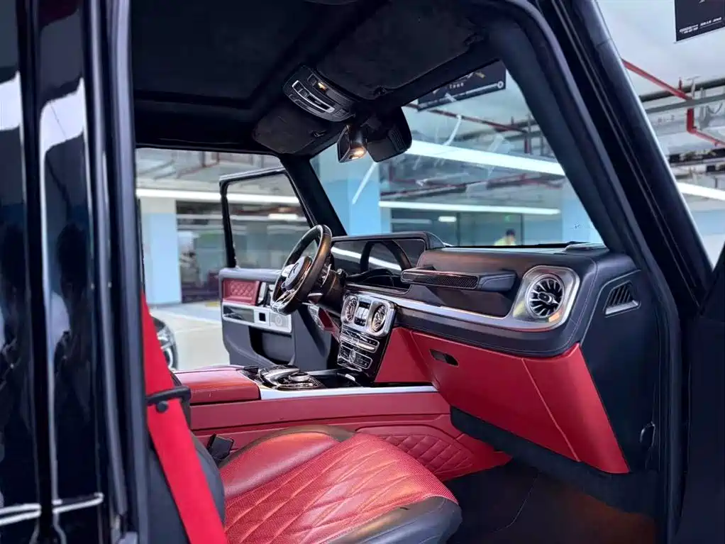 Mercedes-Benz G-Class AMG 2020 — фото 15