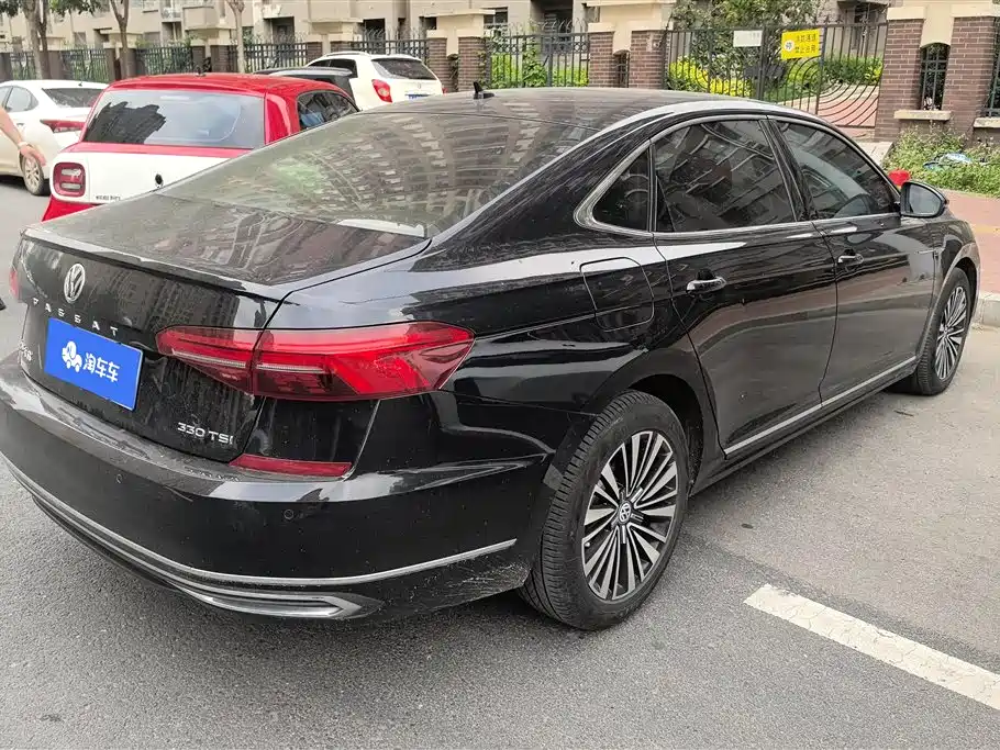 Volkswagen Passat 2020 — фото 3