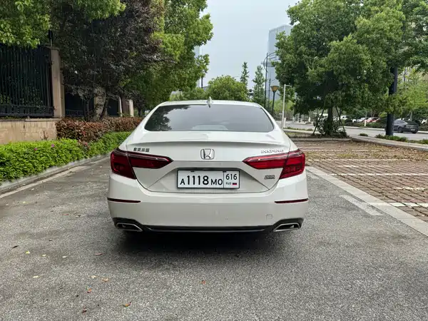 Honda Inspire 2022