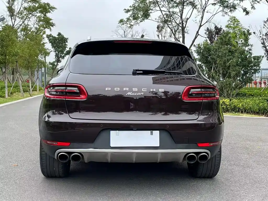 Porsche Macan 2017 — фото 8