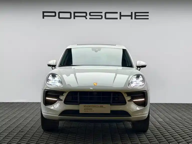 Porsche Macan 2021 — фото 2