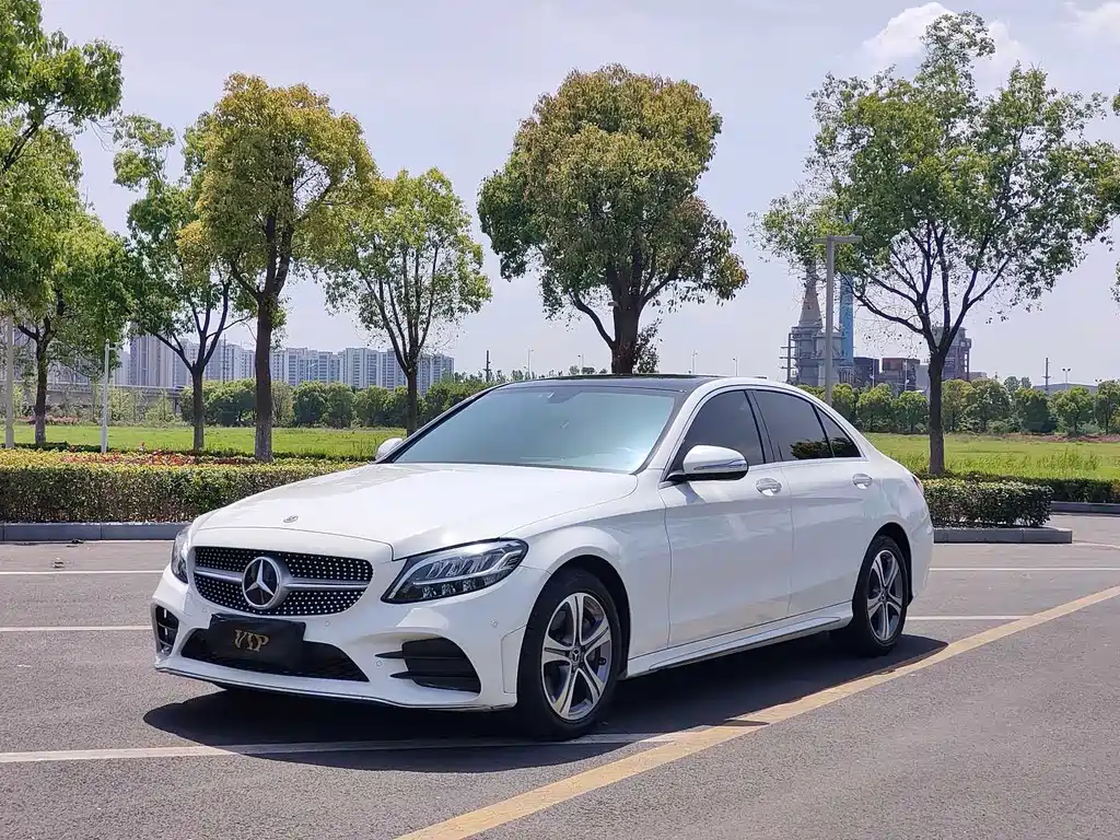 Mercedes-Benz C-Class 2020 — фото 3