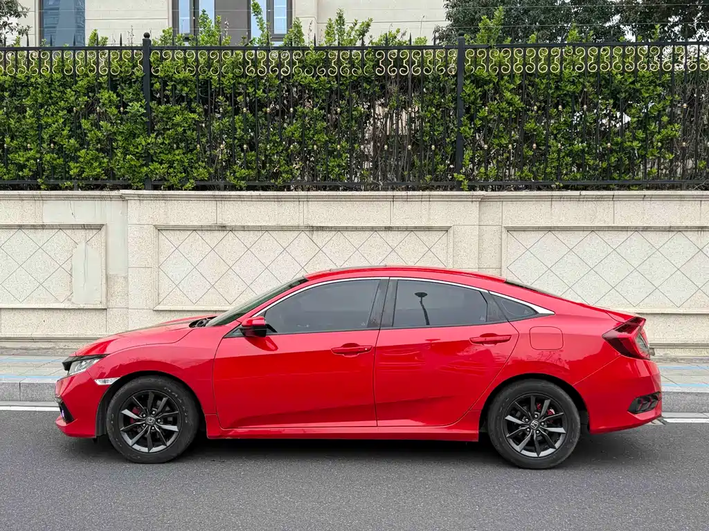 Honda Civic 2020 — фото 3