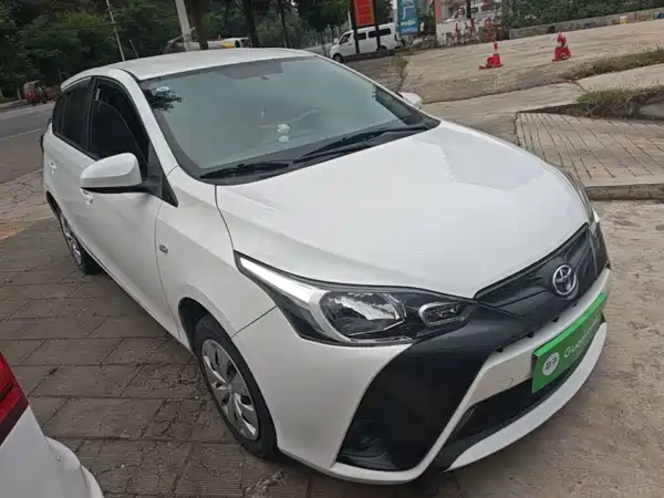 Toyota Yaris L 2020