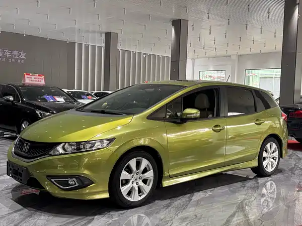 Honda Jade 2016