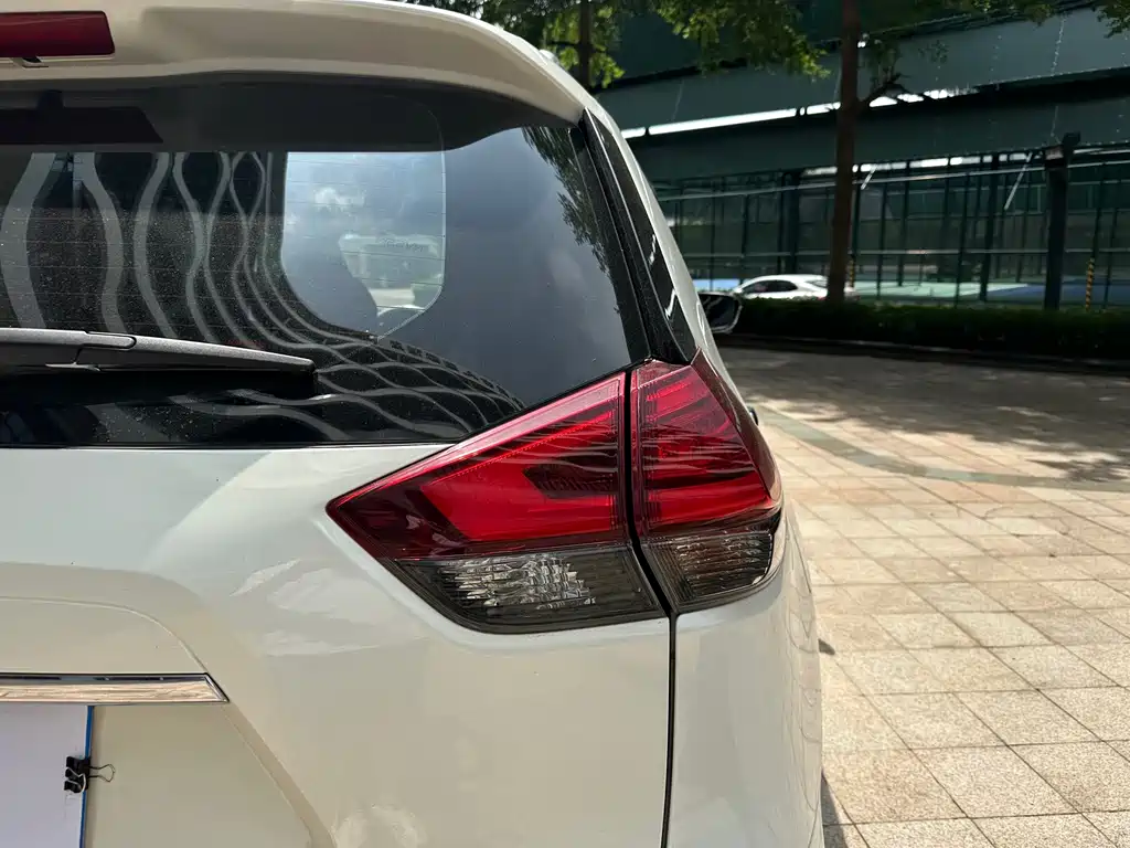 Nissan X-Trail 2019 — фото 17
