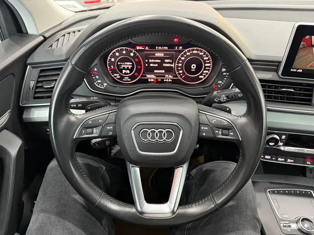 Audi Q5L 2019 — фото 6