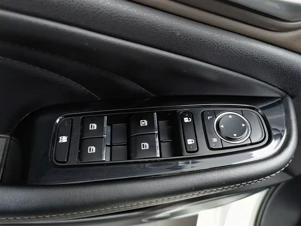 GAC Motor Trumpchi GA4 2018 — фото 9