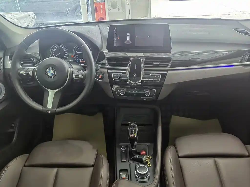 BMW X1 2021 — фото 18