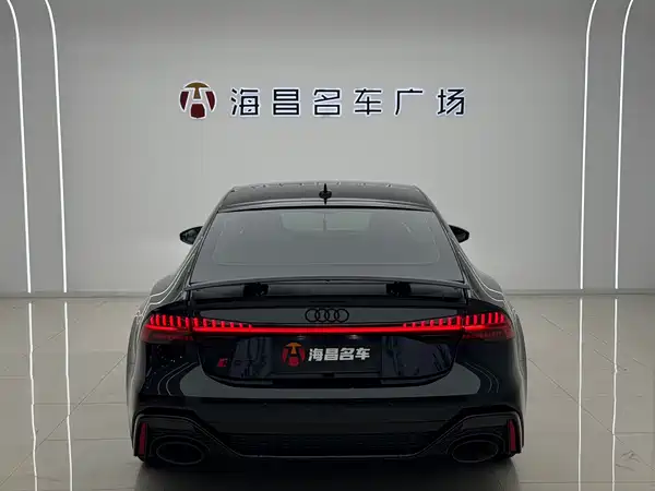 Audi RS 7 2021