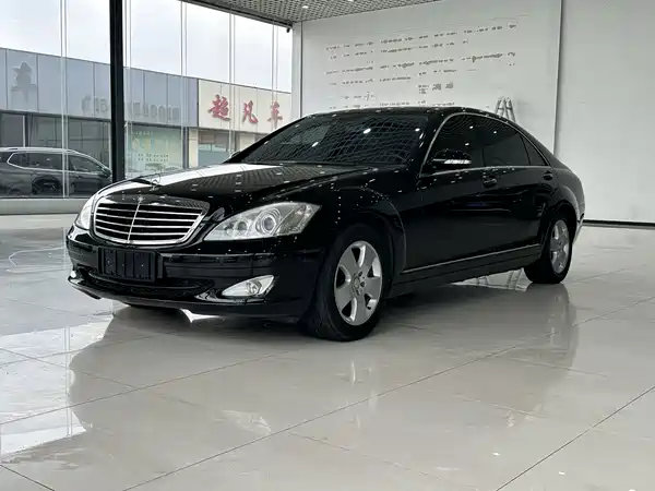 Mercedes-Benz S-Class 2008
