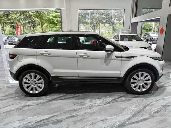 Land Rover Range Rover Evoque 2015