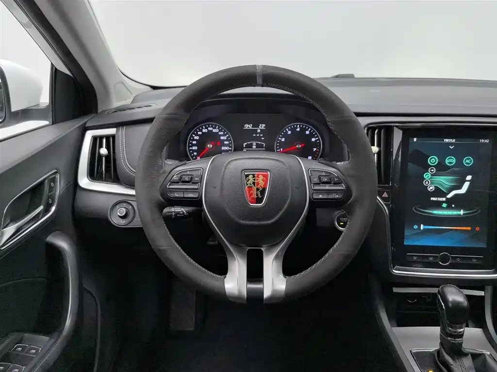 Roewe i6 Classic 2020 — фото 11