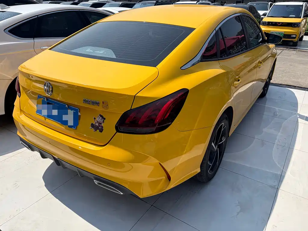 MG MG5 2021