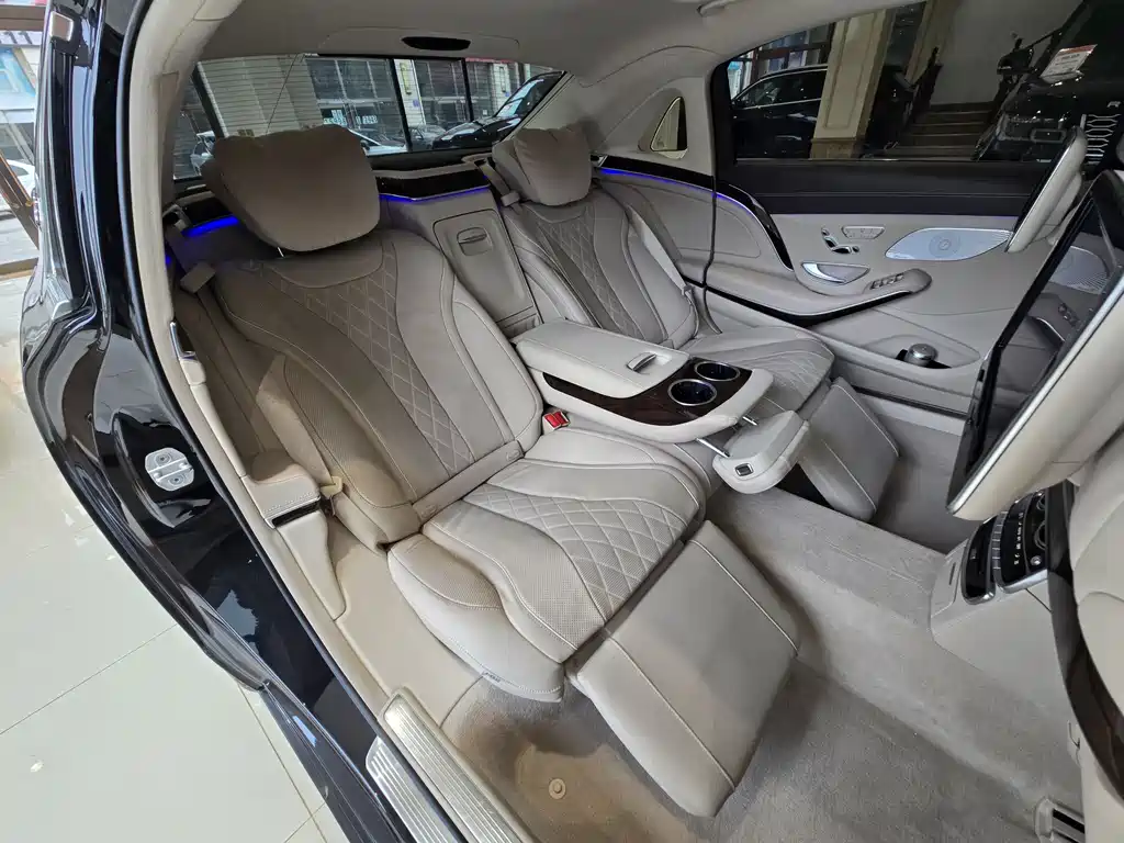 Mercedes-Benz S-Class 2017 — фото 16