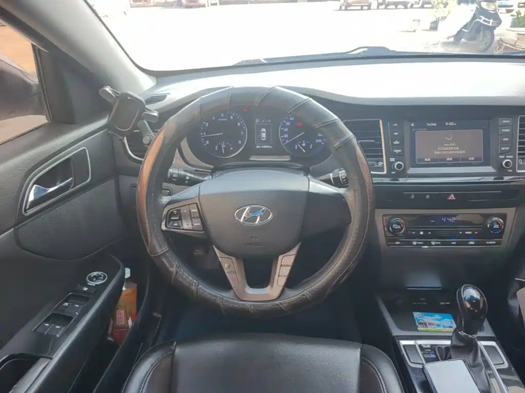 Hyundai Mistra 2016 — фото 11