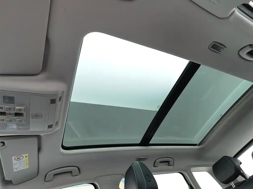 Skoda Karoq 2021 — фото 14