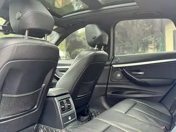 BMW 3 Series GT 2019
