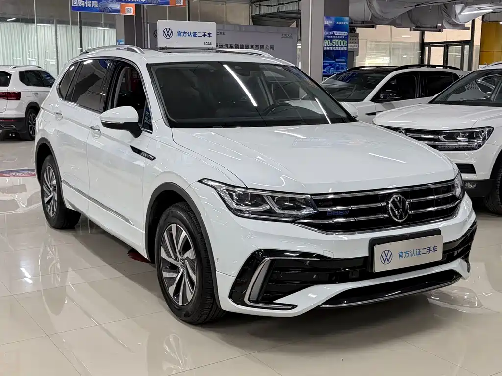 Volkswagen Tiguan L New Energy 2023 — фото 3