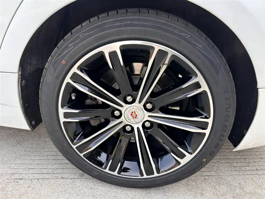 Cadillac ATS-L 2015 — фото 3
