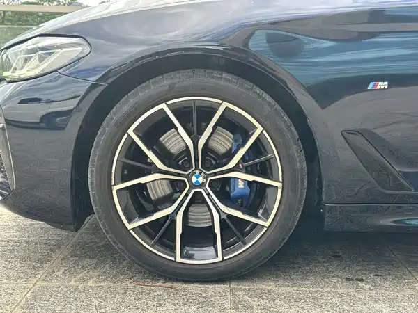 BMW 5 Series 2023