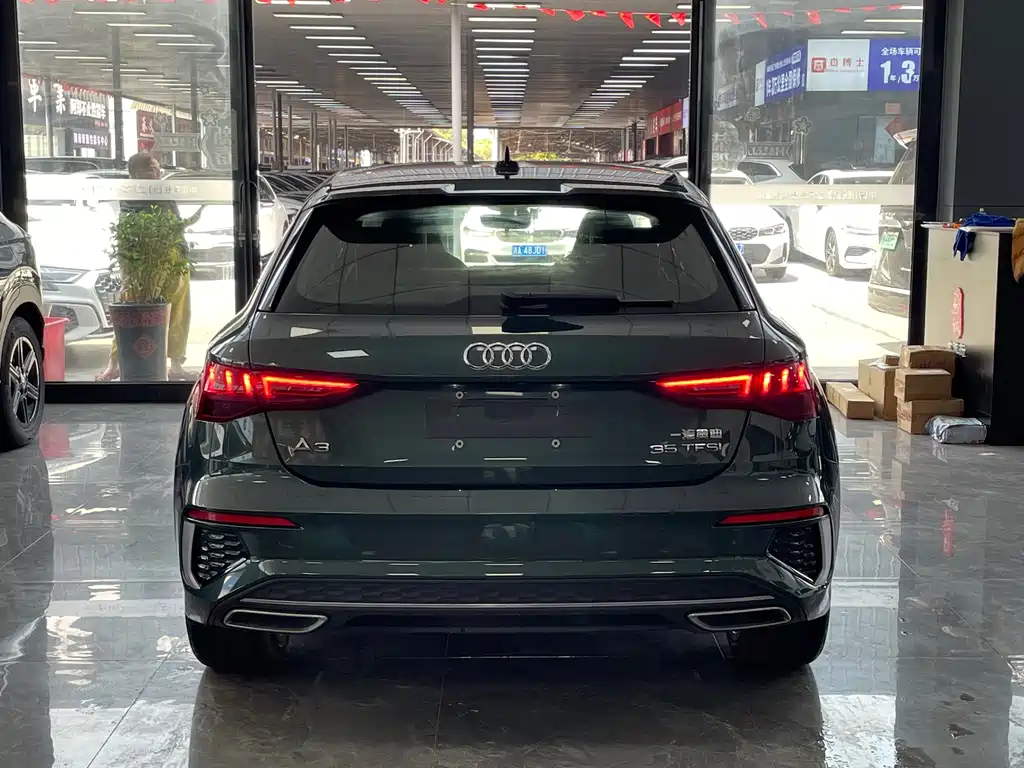 Audi A3 2022 — фото 15