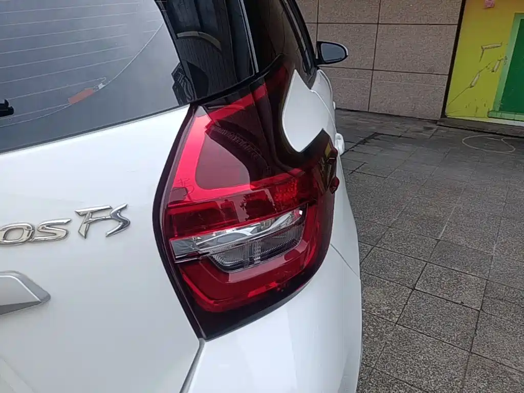 Toyota Vios FS 2023 — фото 8