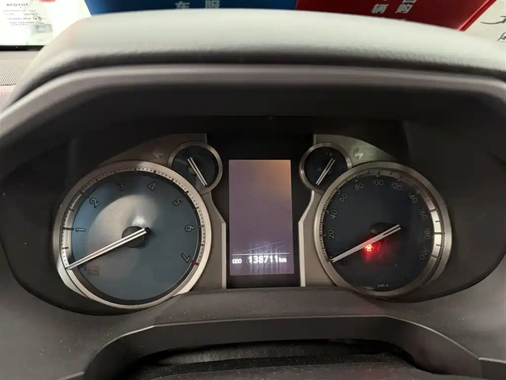 Toyota Prado 2018 — фото 12