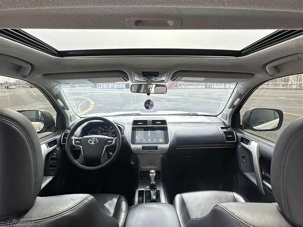 Toyota Prado 2018 — фото 10