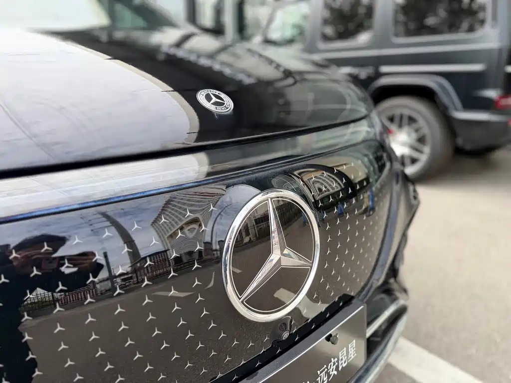 Mercedes-Benz EQE SUV 2025 — фото 26