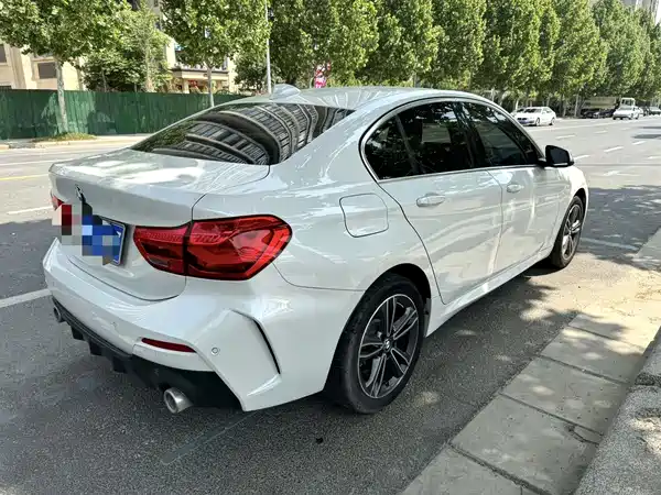 BMW 1 Series 2022
