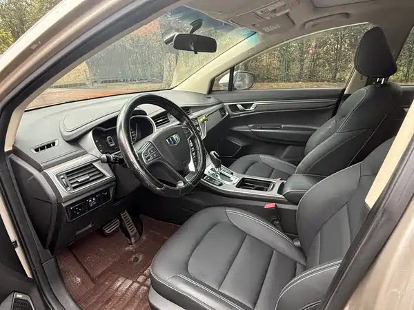 Geely Emgrand GS 2017
