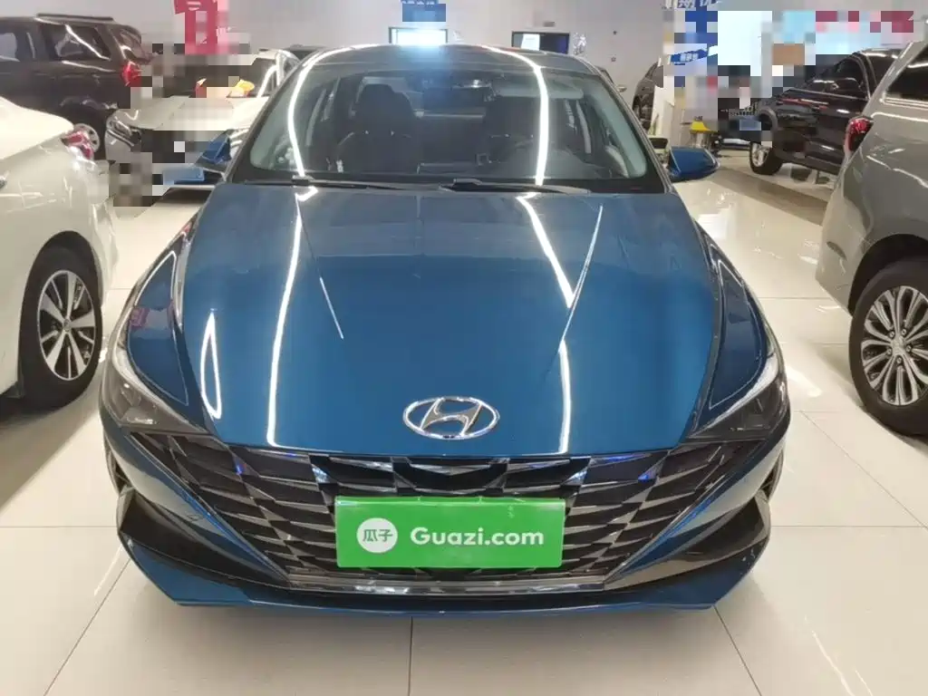 Hyundai Elantra 2021
