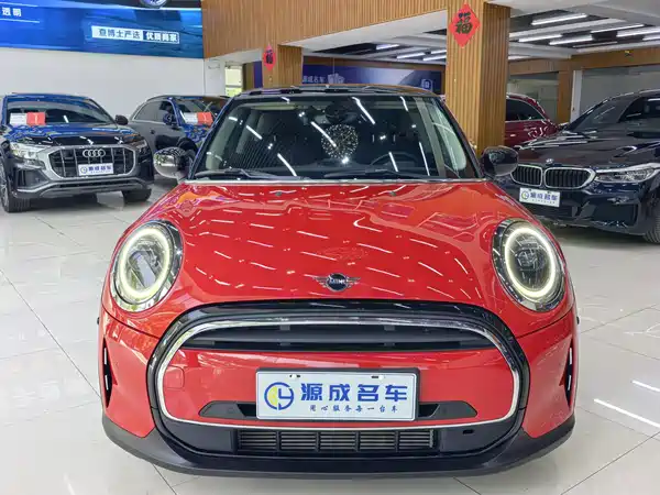 MINI MINI 2022