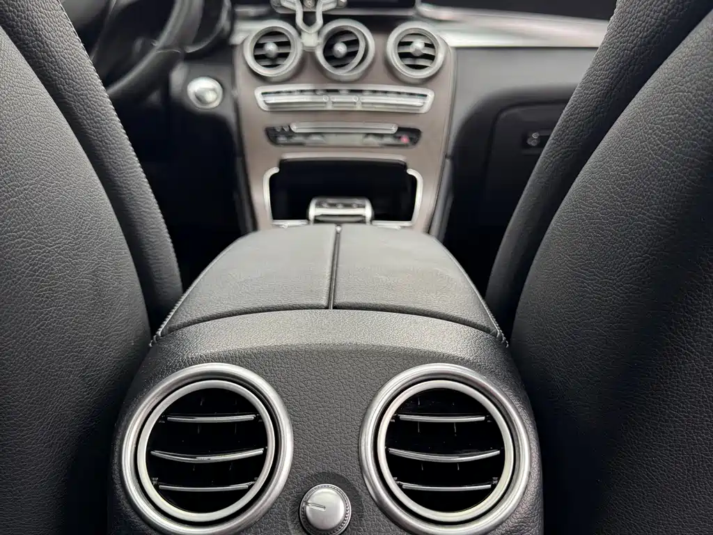 Mercedes-Benz GLC 2017 — фото 56