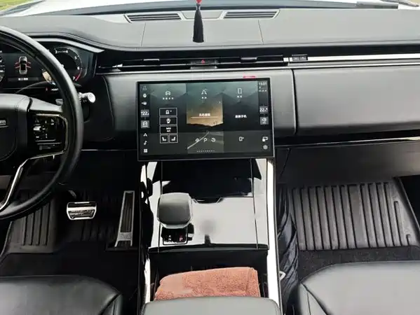 Land Rover Range Rover Sport 2024