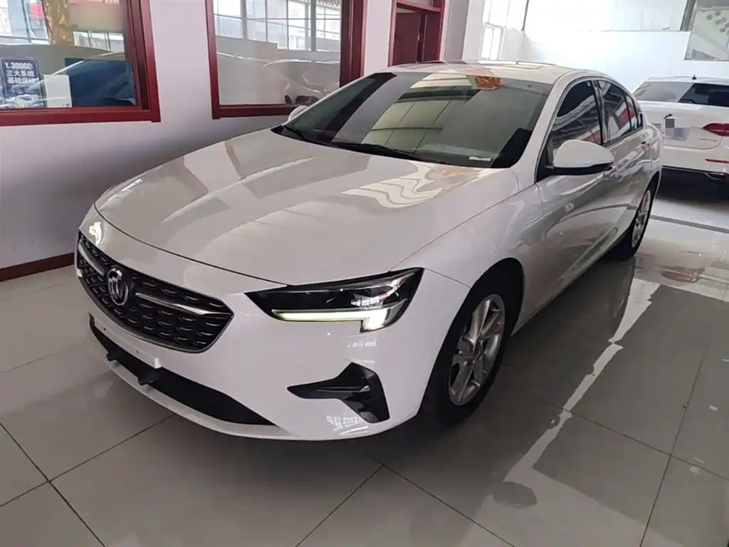 Buick Regal 2021 — фото 1