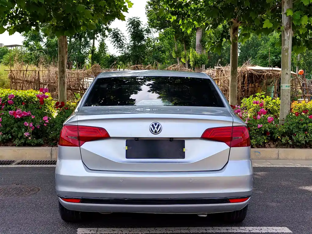 Volkswagen Bora 2016