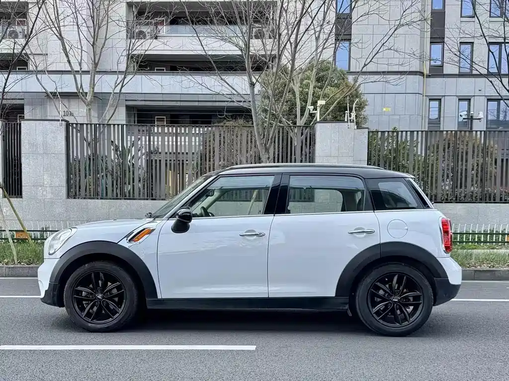 MINI Countryman 2014