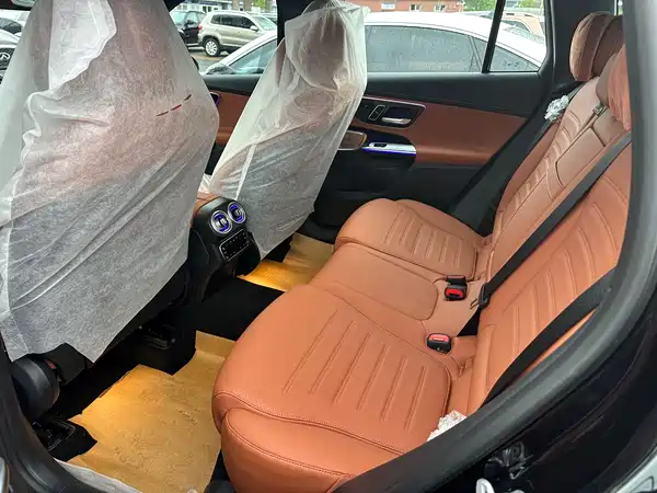 Mercedes-Benz GLC 2026