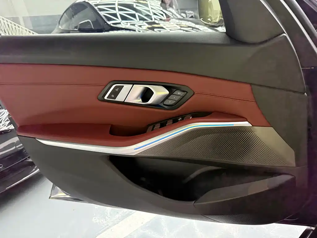 BMW i3 2023