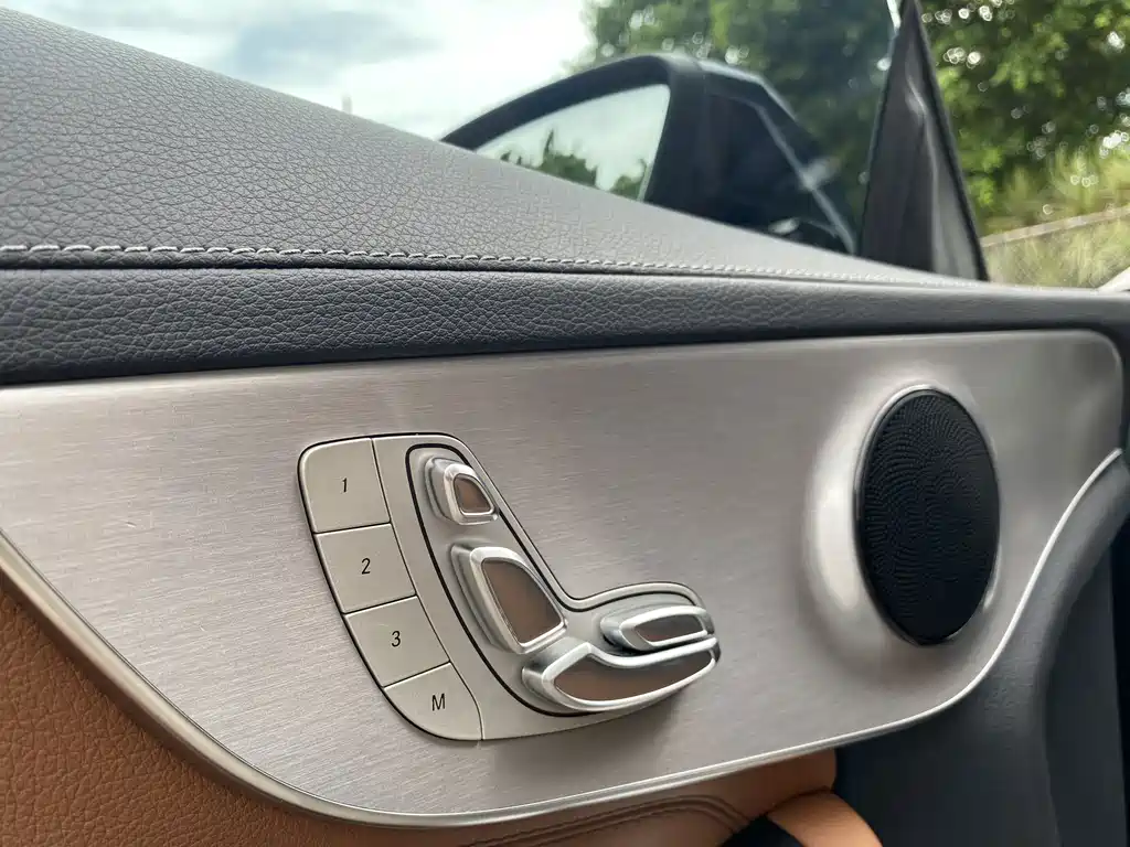 Mercedes-Benz C-Class 2020 — фото 18