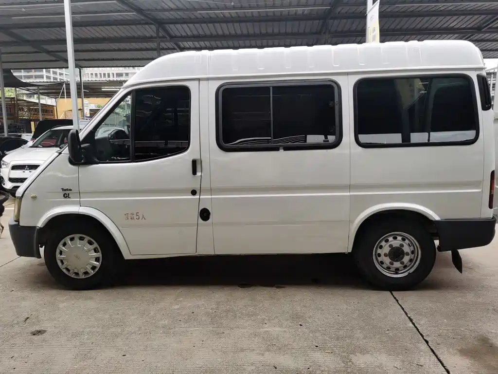 Ford Transit Classic 2013 — фото 13