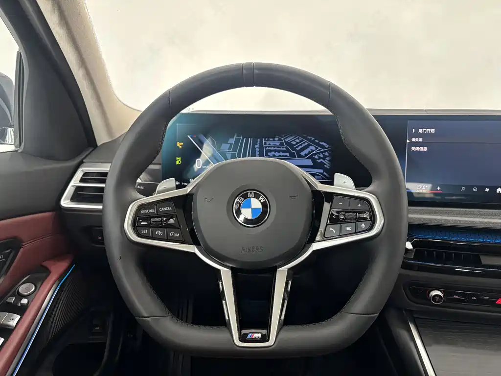 BMW 3 Series 2025 — фото 16