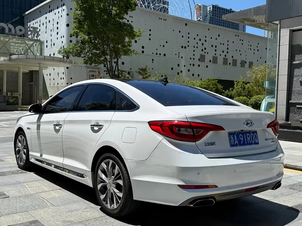 Hyundai Sonata 2015 — фото 6